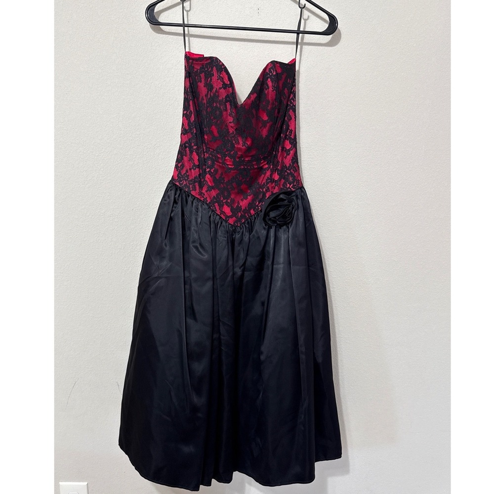 VTG Gunne‎ Sax Strapless Midi Taffeta Dress Size 7 Red Black Lace Tulle Underlay